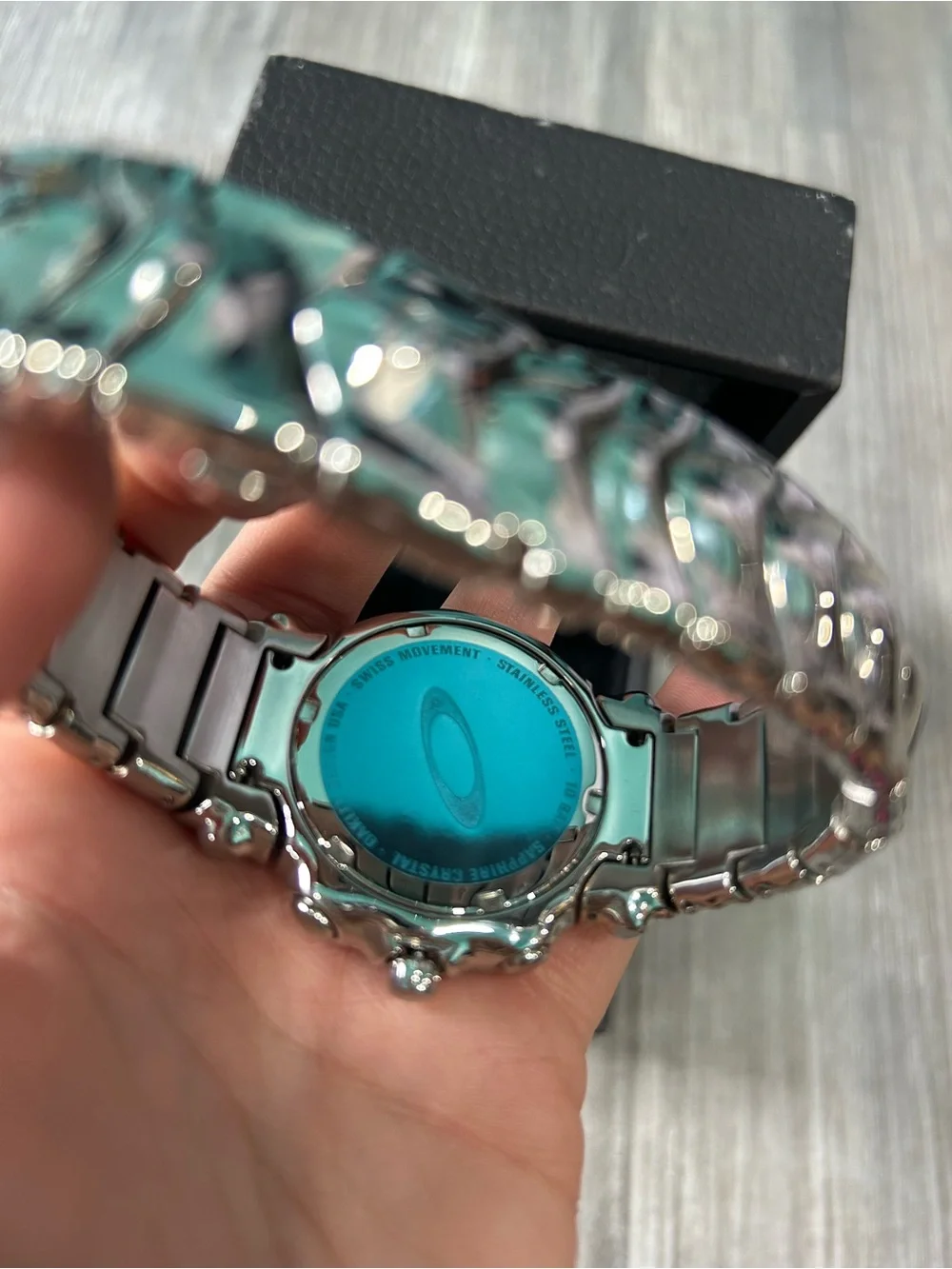 Oakley Judge Swiss Quartz Watch Sculptural Stainless Steel Date Sapphire w Box